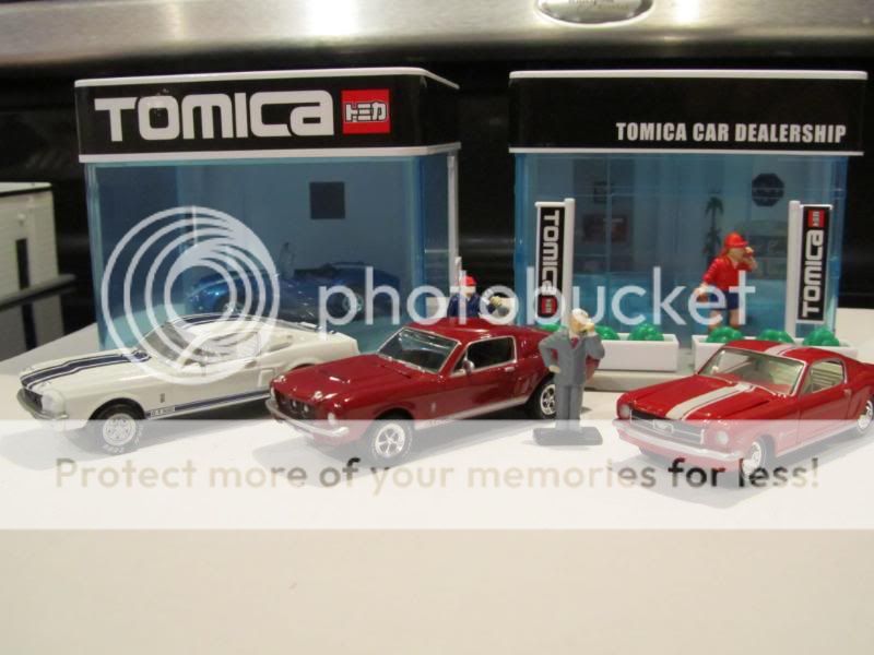 Used Cars movieMarshall Lucky's used cars,we blow up high prices