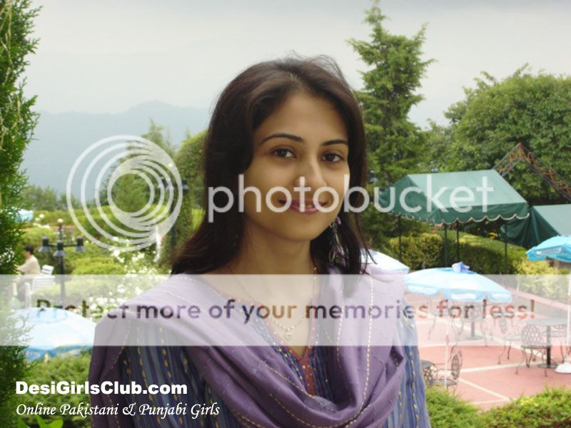 Pakistani Girl Pictures, Images and Photos